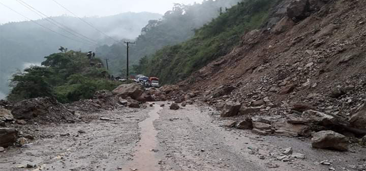 Narayanghat-Mugling road section sees one-way traffic operation
