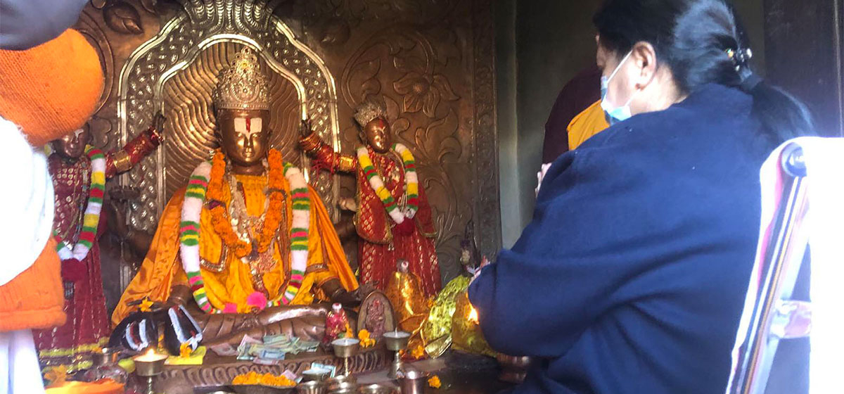 President Bhandari visits Muktinath Temple