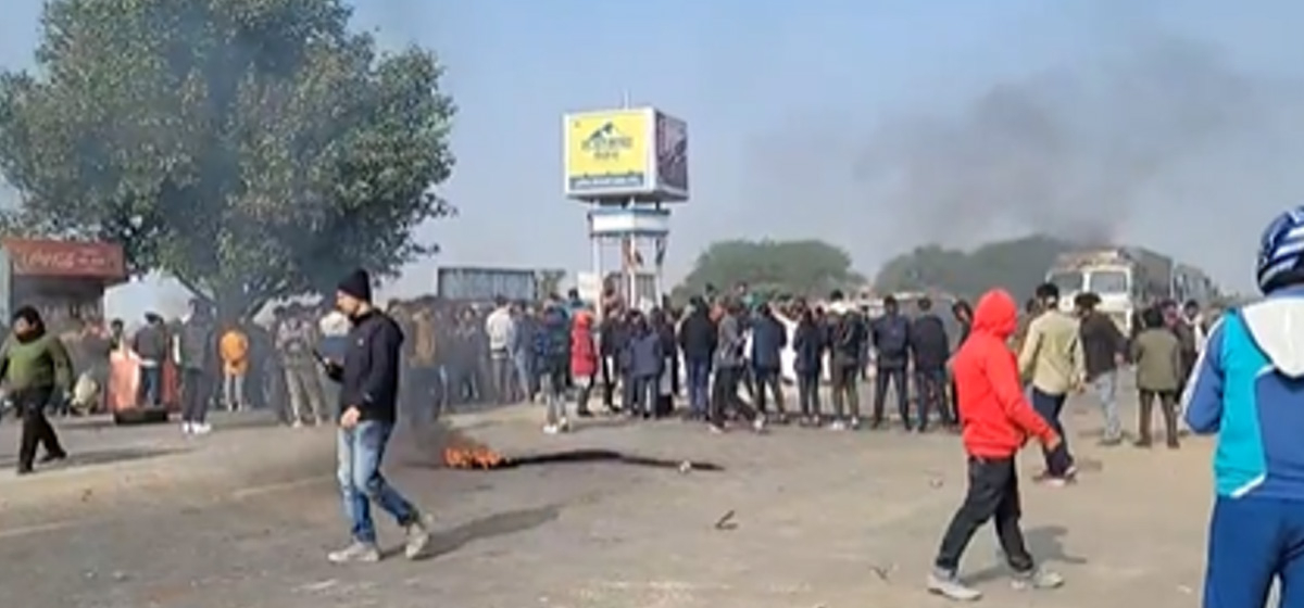 Enraged locals block road in Nepalgunj demanding compensation to the family of a youth killed in road accident