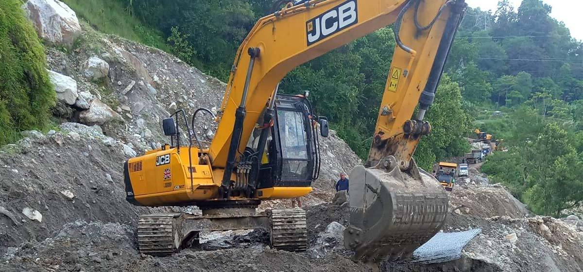 Track opened in Manang 20 years after starting road expansion