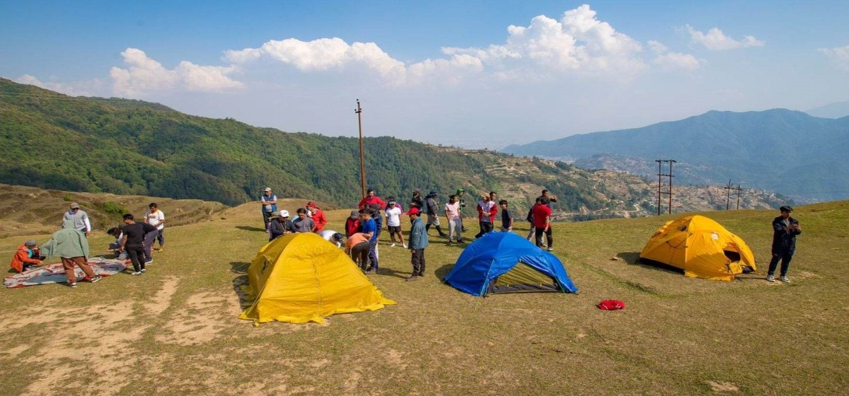 81 people from seven provinces receive trekking guide training