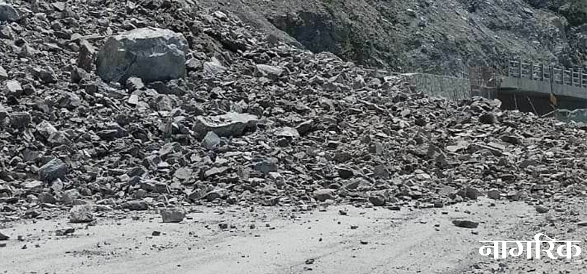 Saljhandi-Dhorpatan road section disrupted