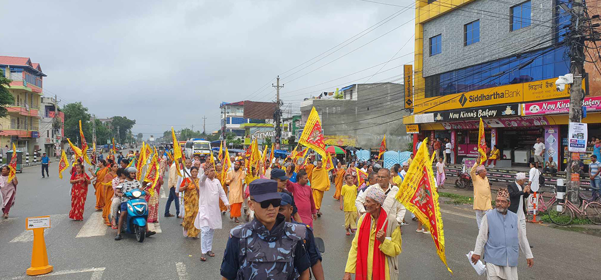 Agitating group obstructs vehicular movement in Biratnagar following police obstruction to attend rally in Dharan