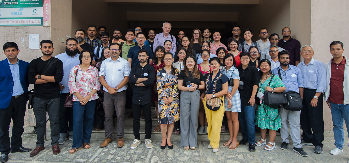 Asian journalists visit NRM office