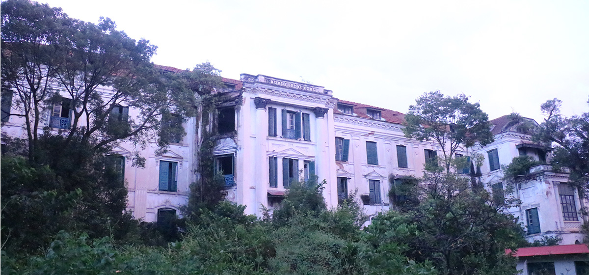 Shreemahal, a palace built during Rana period, remains in lurch after Gorkha earthquake