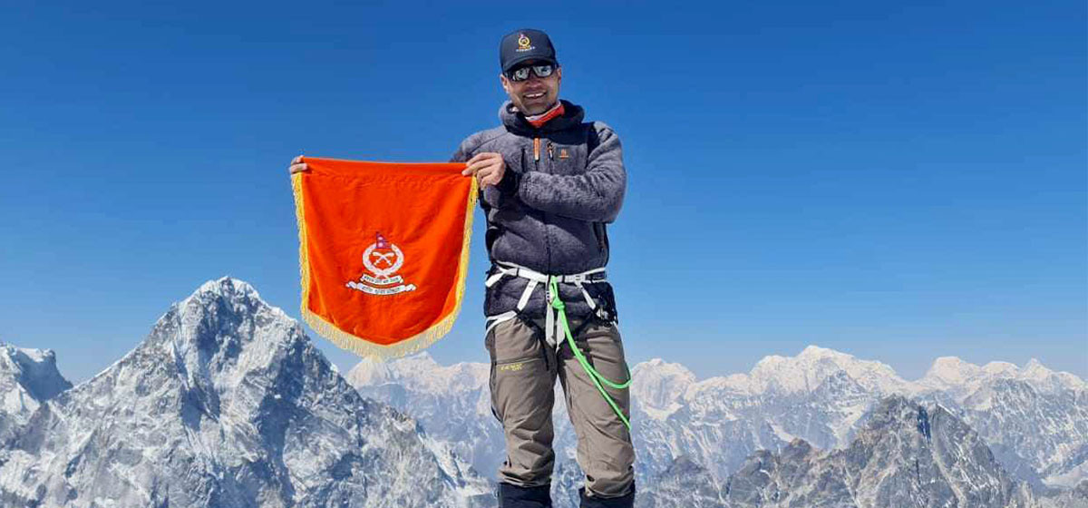 APF Inspector Paudel conquers Mt Everest