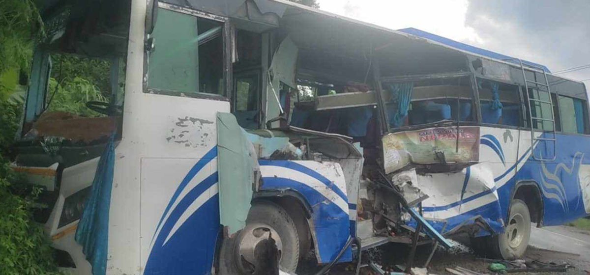 Bus-oil tanker collision on Narayanghat-Mugling road leaves at least 15 injured