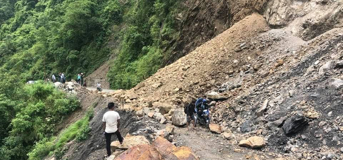 Landslide obstructs Karnali Highway