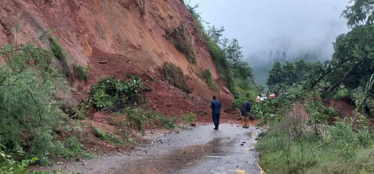 Dry landslides block vehicular movement along Araniko, Helambu highways