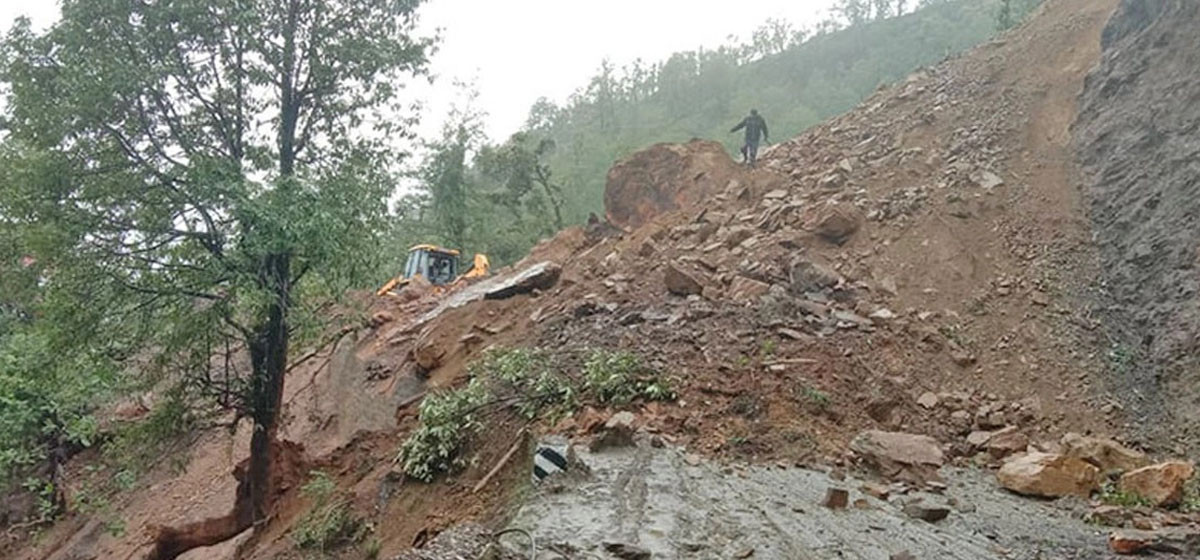 Pasang Lhamu road obstructed