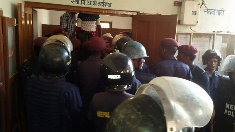 UDMF, UML cadres clash in Gaur