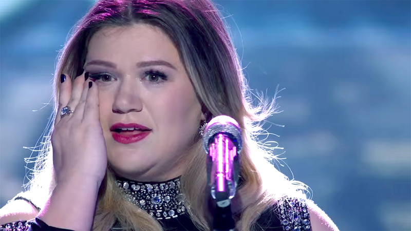Kelly Clarkson always thinks about giving up her career
