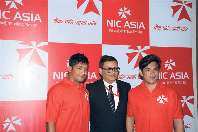 NIC Asia scholarships to two cricketers