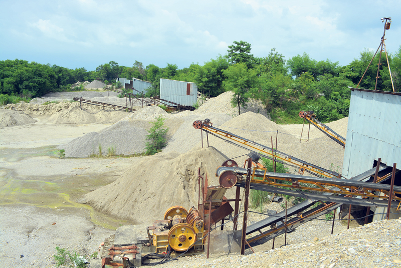 Ministry of Industry drafts criteria for excavating sand and aggregates