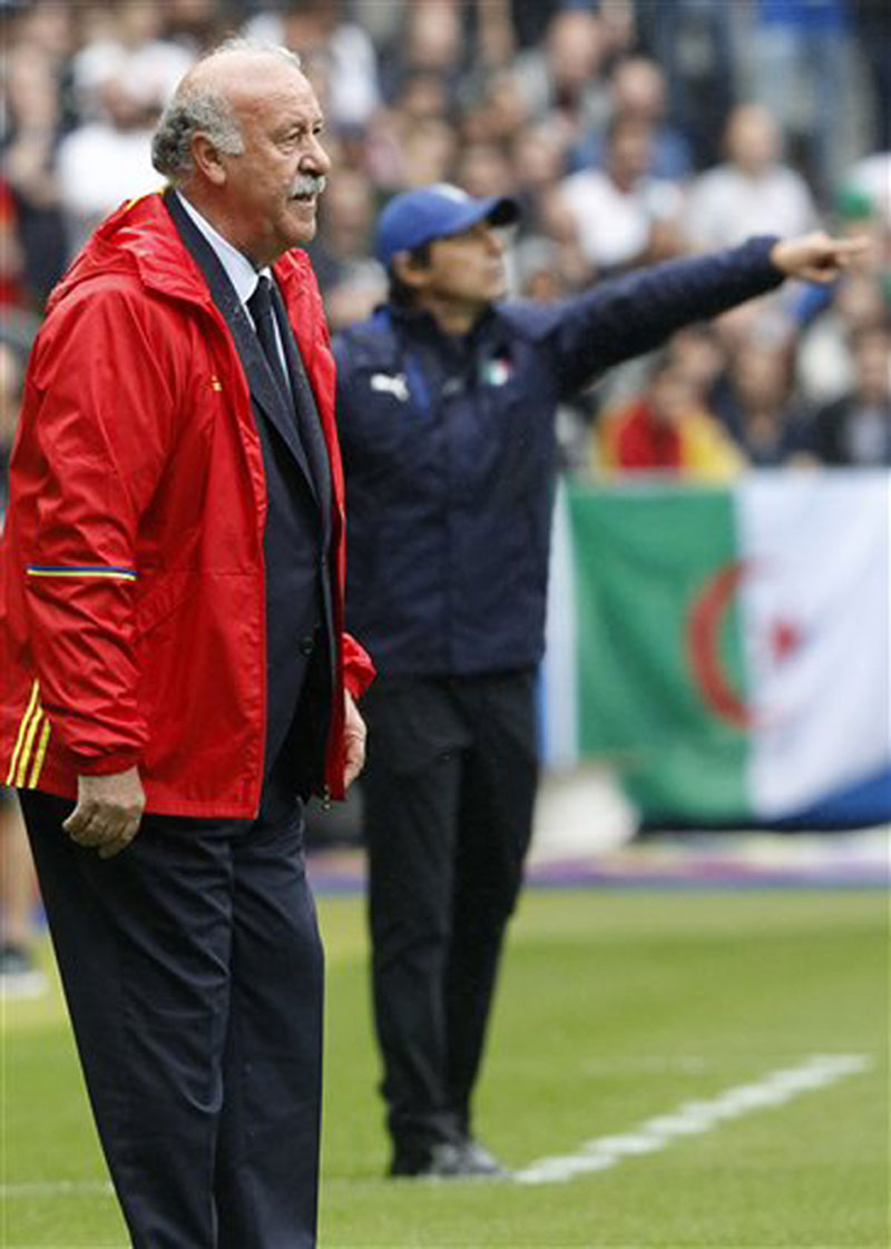 Del Bosque steps down as Spain coach after Euro 2016 exit