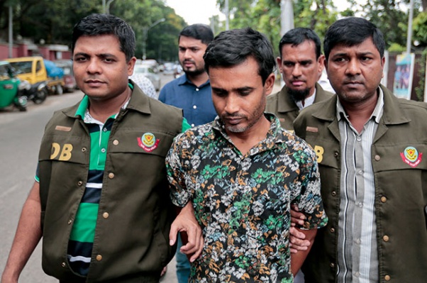 Bangladesh detains 1,600 suspected radicals to end attacks