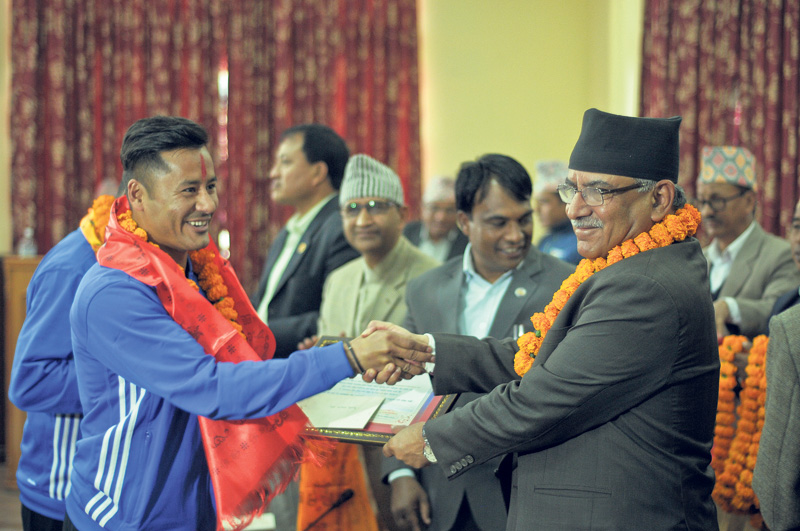 Prime Minister felicitates Solidarity Cup winners