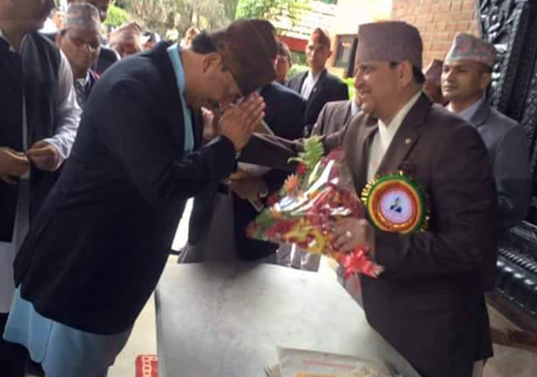 When DPM Thapa bowed down before Ex-King Gyanendra