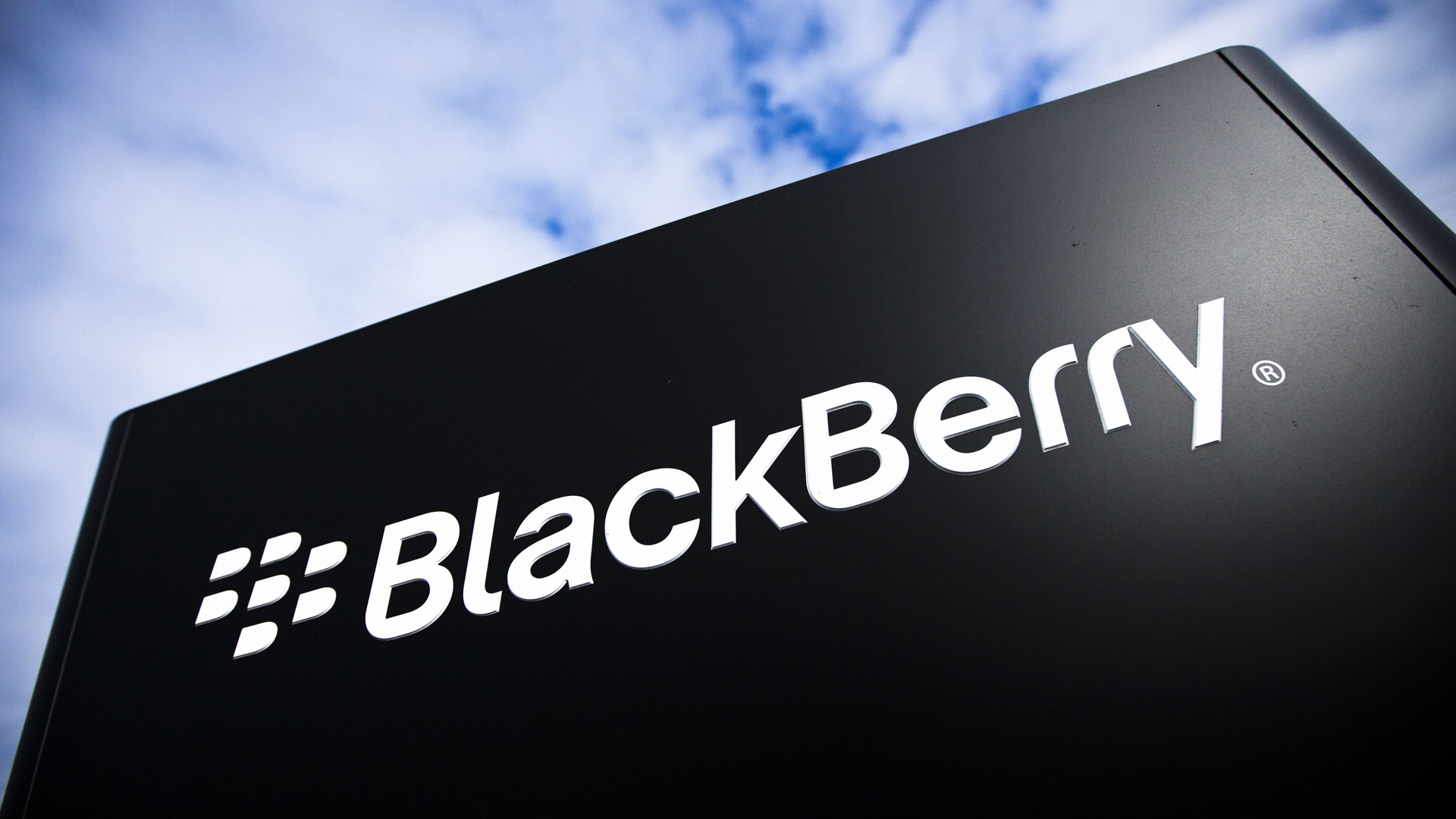 BlackBerry announces second Android-based smartphone