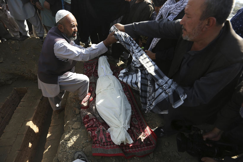 Afghan official: Taliban insurgents abduct, kill 20 people