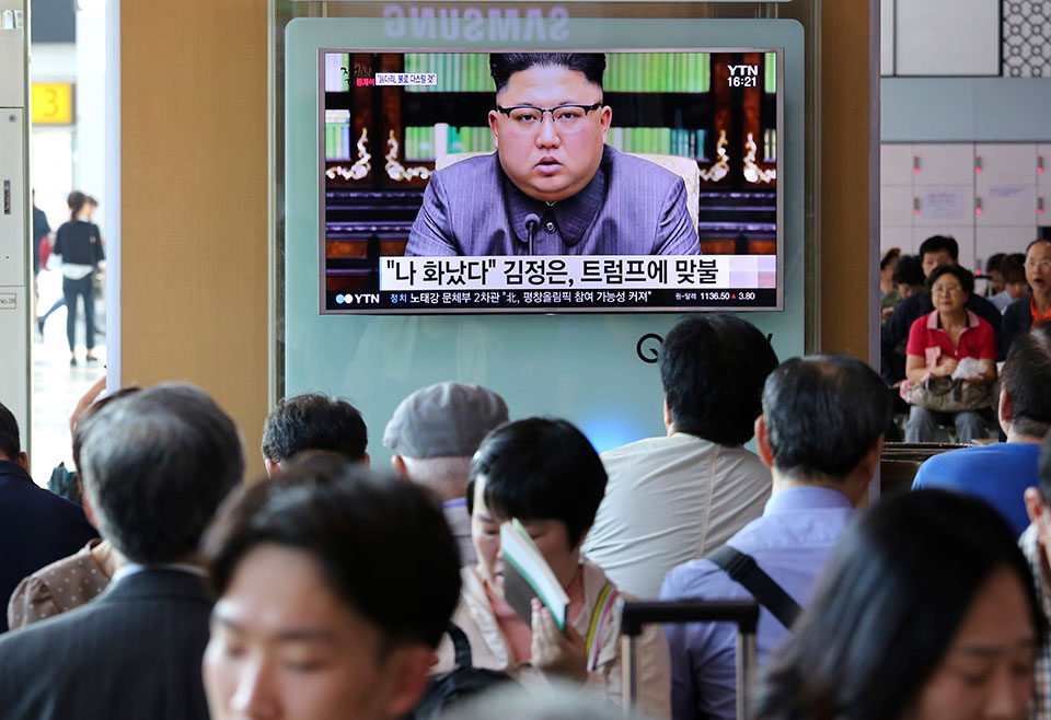 South Korean envoys en route to North Korea as denuclearization talks stall