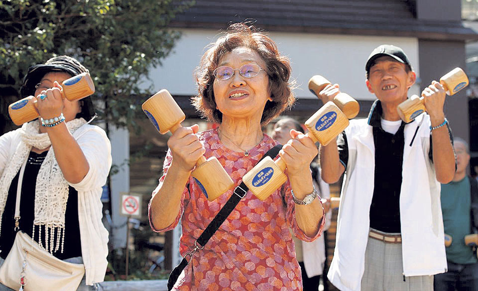 Japan’s elderly hits record in challenge to labor market