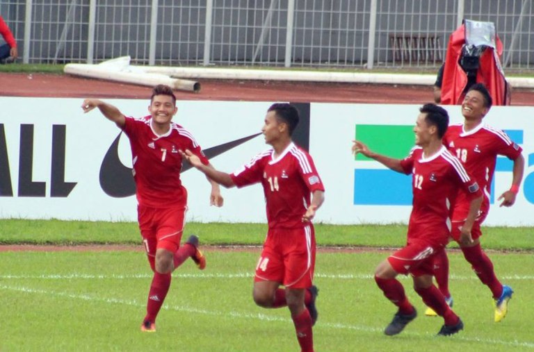 Nepal enters final defeating Laos 3-0 in penalty shootout ( photo/video)