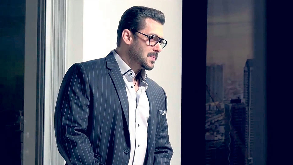 Salman scouts for talent via mobile app