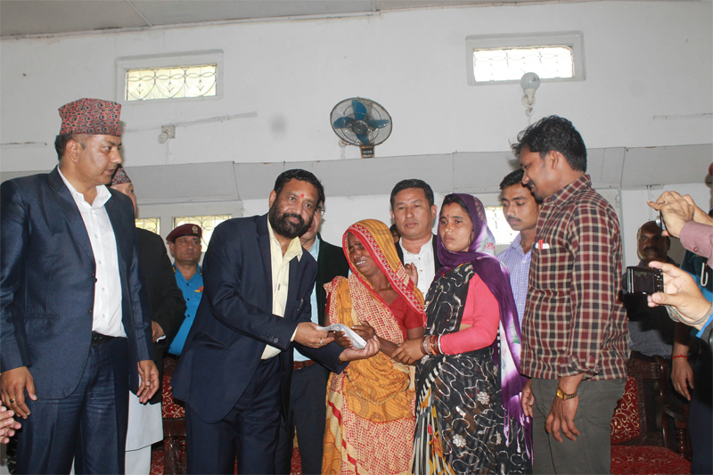 DPM Nidhi hands over Rs 1 m cheque to SSB Firing victim's family (with photo feature)