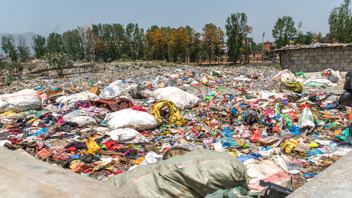 Sisdole landfill site packed; garbage collection after a week