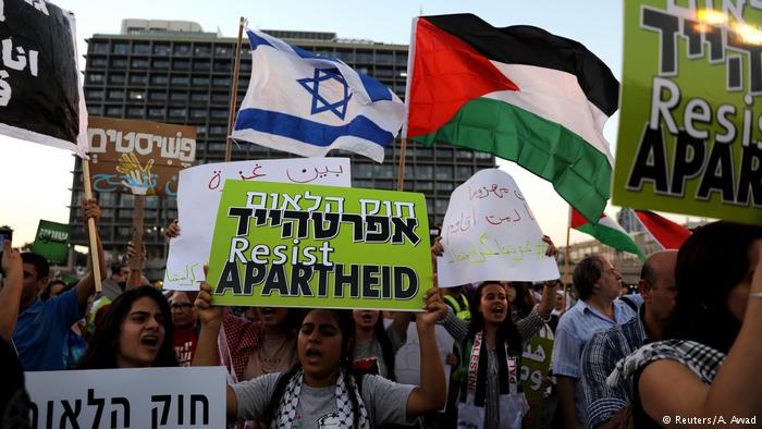 Israel's Arab minority rallies against new nation-state law