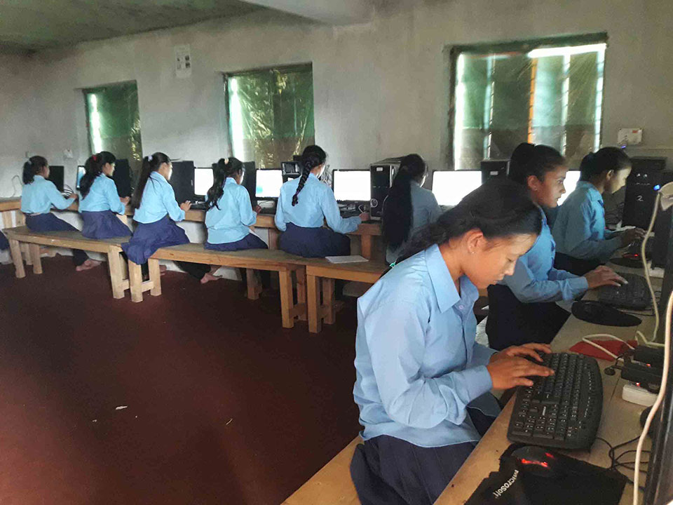 Computer course in Khotang school woos students