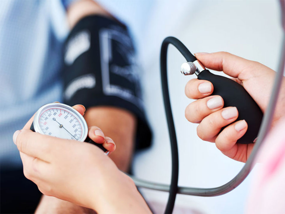 High blood pressure symptoms - four of the most common warning signs of hypertension