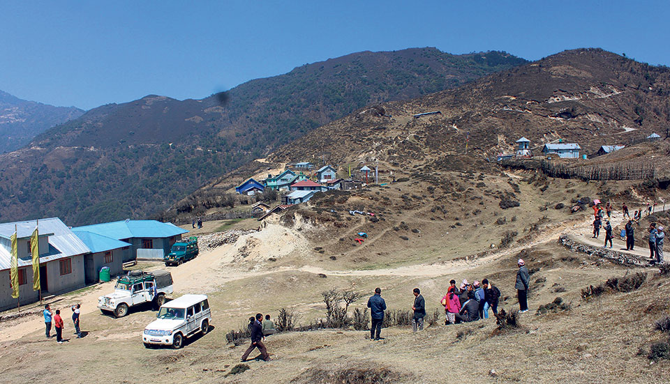 Cold weather affects arrival of tourists in Kanchanjungha