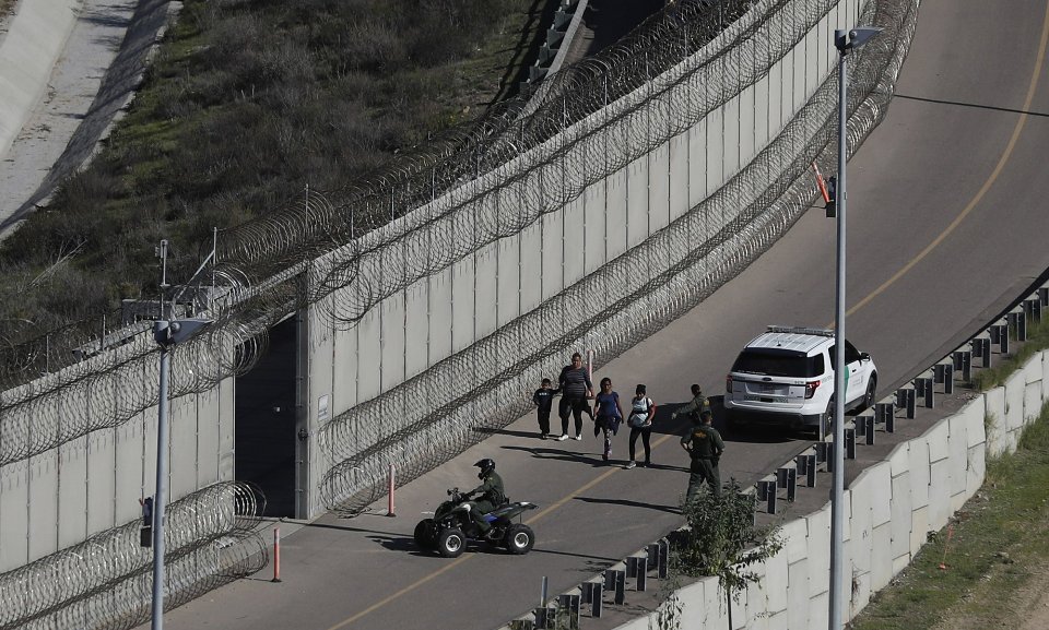 A look at status of Trump’s US-Mexico border wall