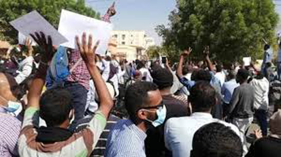 Thousands demonstrate in Sudan against Bashir’s rule