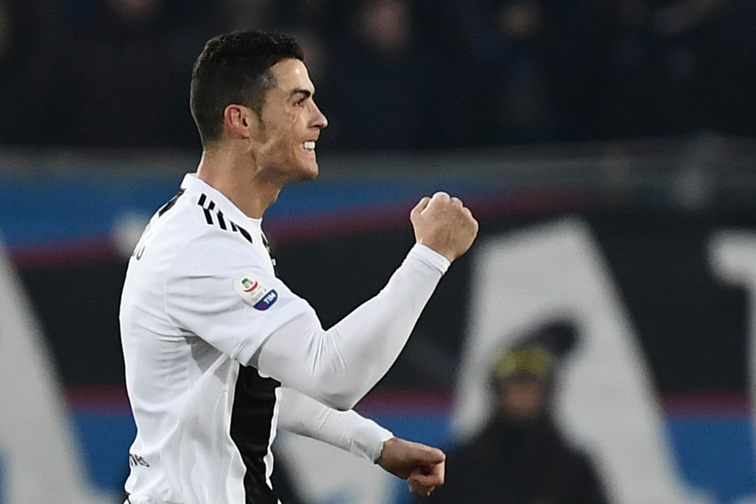 Super-sub Cristiano Ronaldo salvages draw for 10-man Juventus