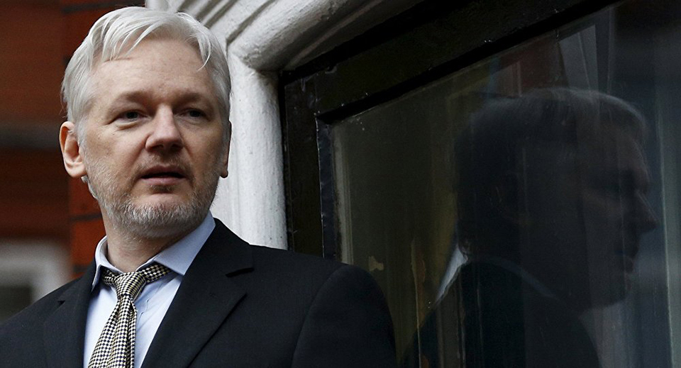 Ecuador to withdraw asylum for Assange - Reports