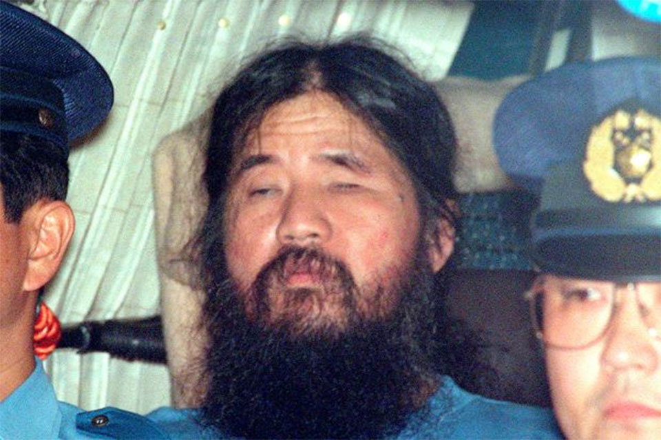 Japan cult leader behind gas attack, followers are executed