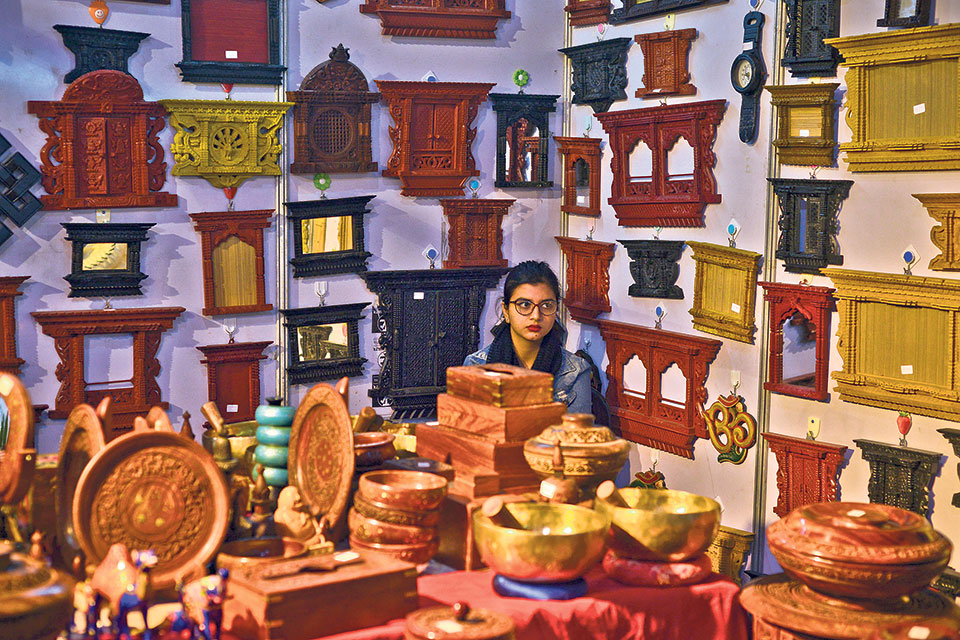 Handicraft manufacturers demand govt to increase cash incentives on export to a double-digit percent