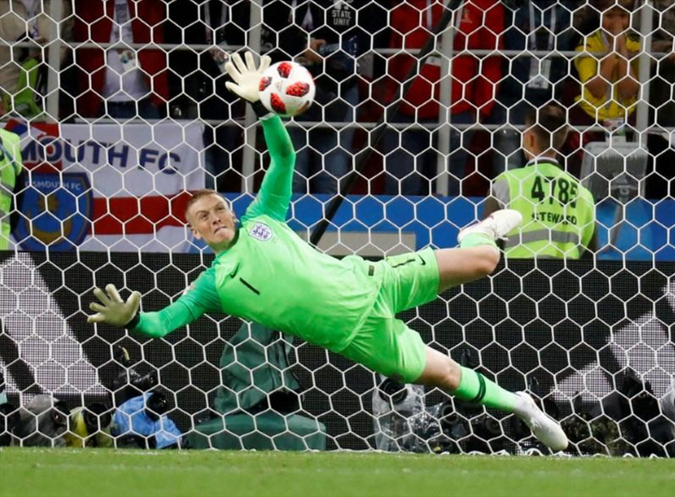 England end penalty curse to reach last eight