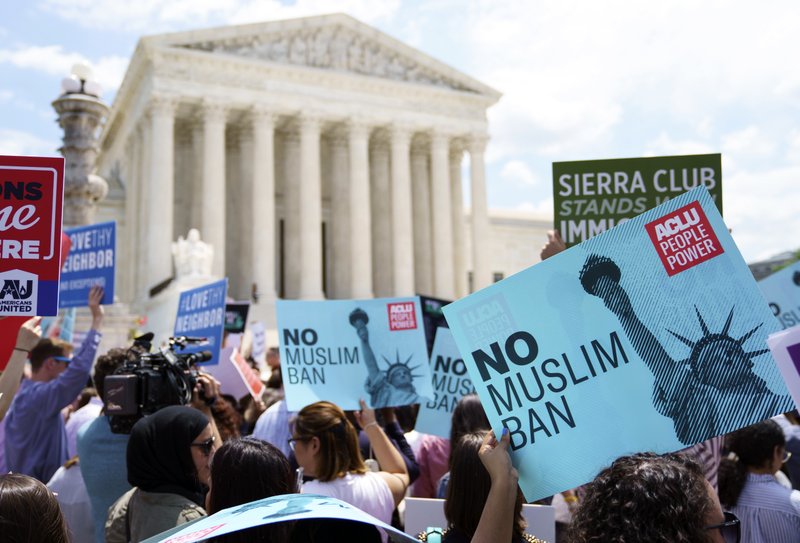 High court OKs Trump’s travel ban, rejects Muslim bias claim