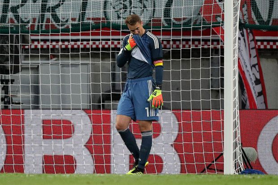 Neuer returns but unable to prevent Germany loss to Austria