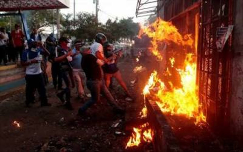 Fifteen killed in Nicaragua protests, including Mother's Day march attack