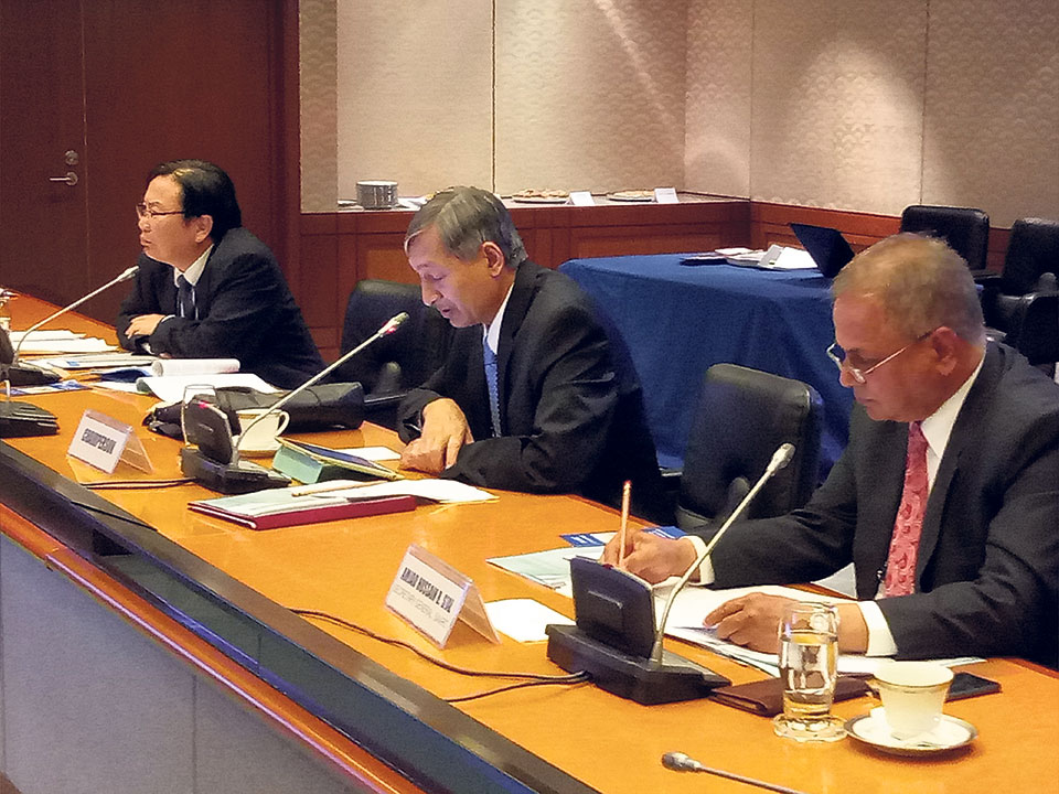SAARC finance ministers meet in Manila