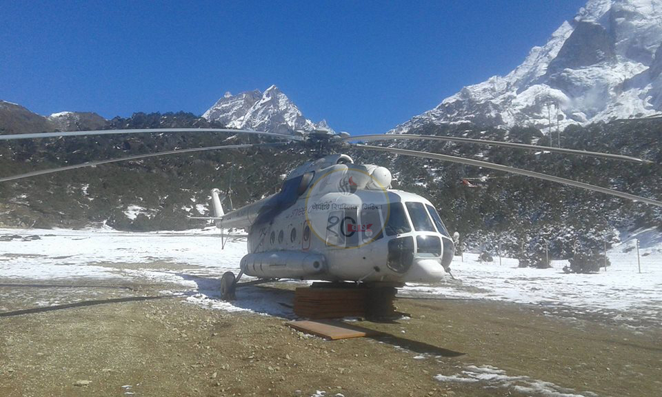 Snowy runway breaks helicopter’s wheels