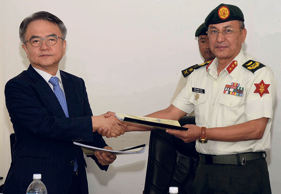 Army signs agreement with Korean firm for Expressway DPR
