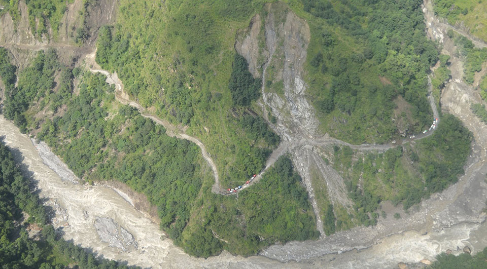 Landslides hit Lamjung-Manang road