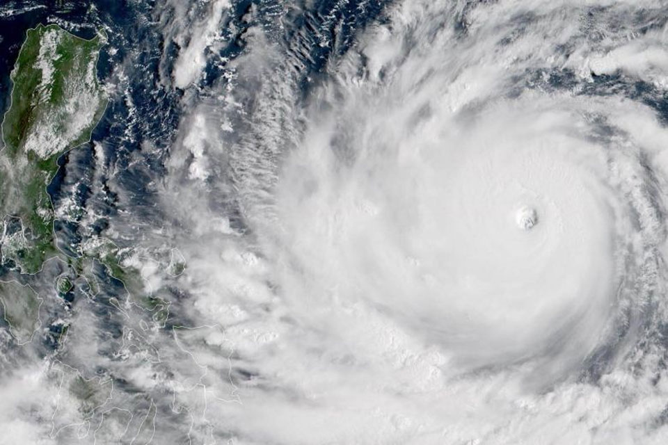 Thousands evacuated in the Philippines ahead of super typhoon Mangkhut