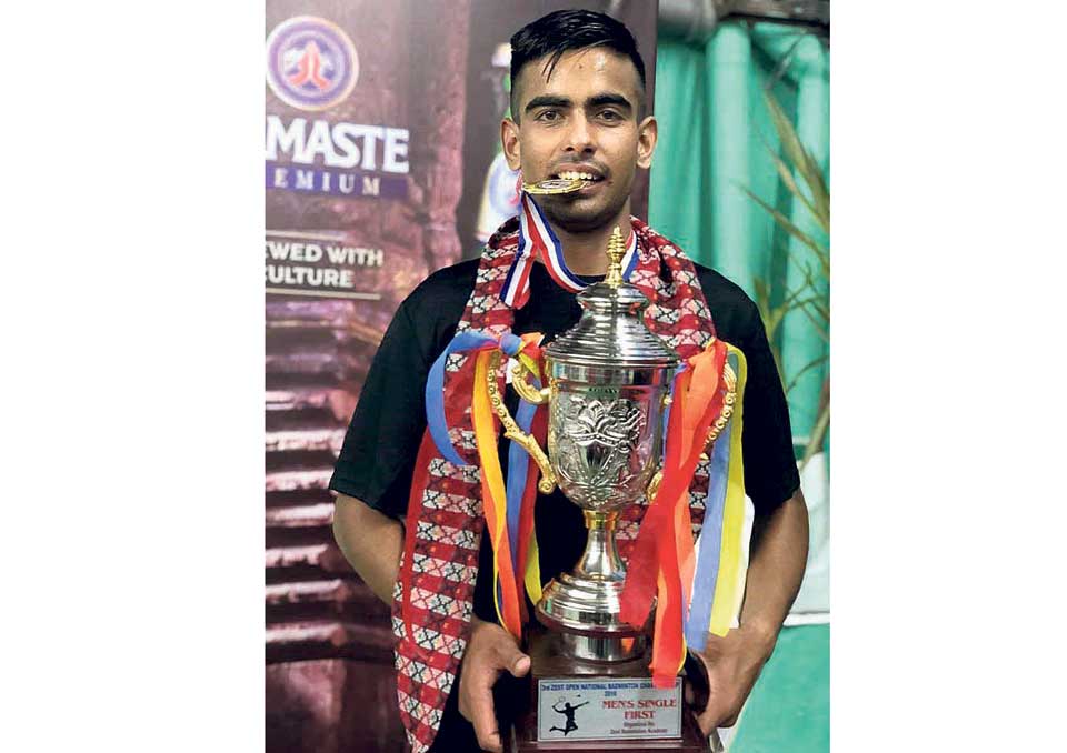 Dhami, Maharjan win badminton singles titles